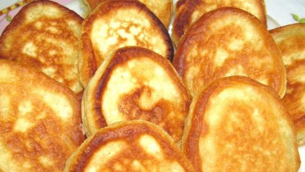 Recipe for pancakes with yeast